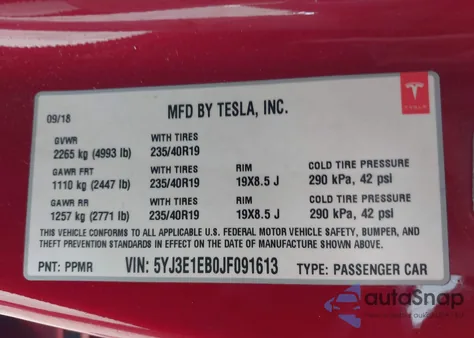 2018 Tesla Model 3 Long Range/Performance z USA, uszkodzony, nr VIN 5YJ3E1EB0JF091613